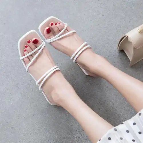 两穿简约百搭仙女风2019夏季新款中粗跟真皮凉鞋女一字带穆勒拖鞋