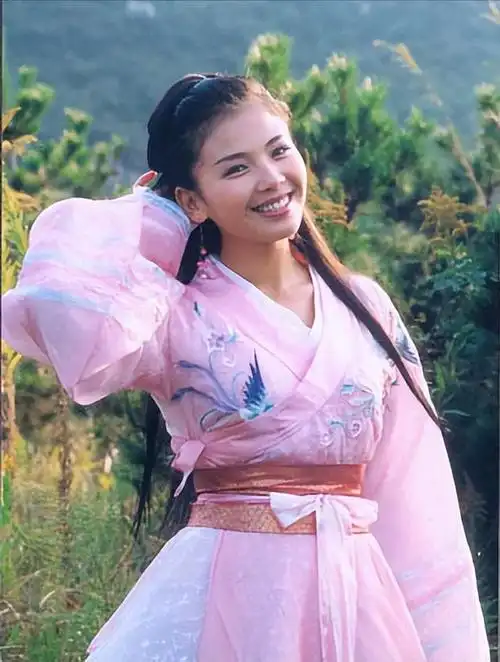 顶着"国家一级演员"头衔,却屡次被观众嫌弃,刘涛该反省下了