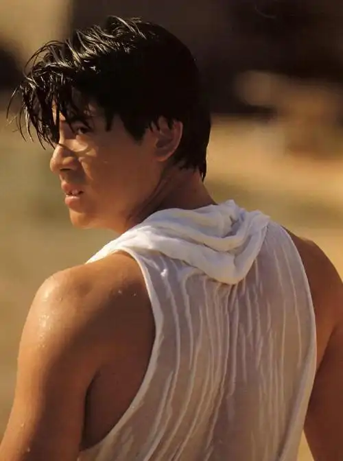 郭富城早期帅气旧照写真图片