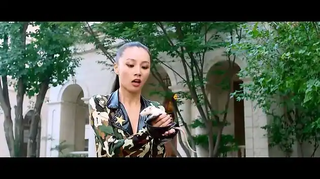 《欢乐喜剧人》送欢乐 陈雅婷却被剧组"骗了"