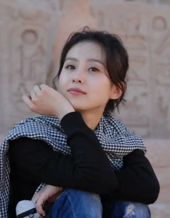 刘诗诗素颜生活照好看吗?说实话