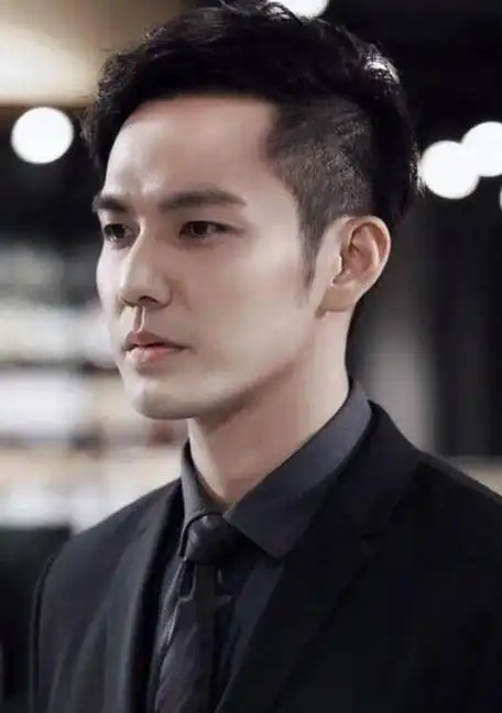 49岁钟汉良暴瘦变化巨大,为粉丝证婚 举手投足与过去区别很大|男神|大