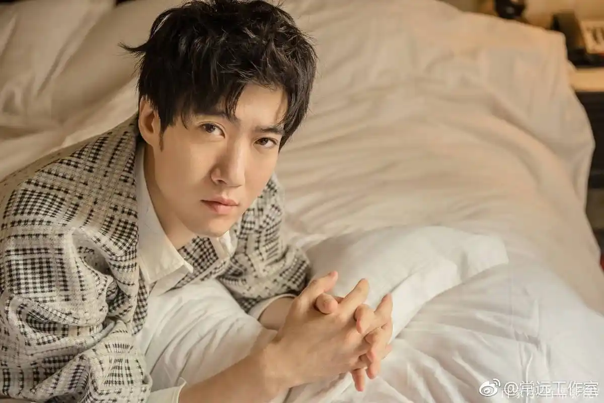 《温暖的抱抱》李沁,沈腾,常远,搞笑来袭!开心麻花最新电影