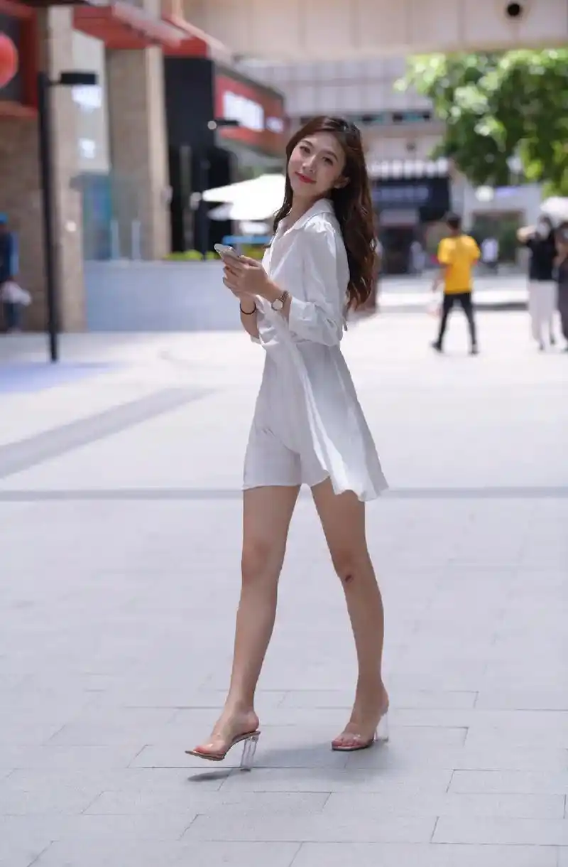 窈窕淑女,君子好逑.#图文伙伴计划 #穿搭 #时尚街拍美女 - 抖音