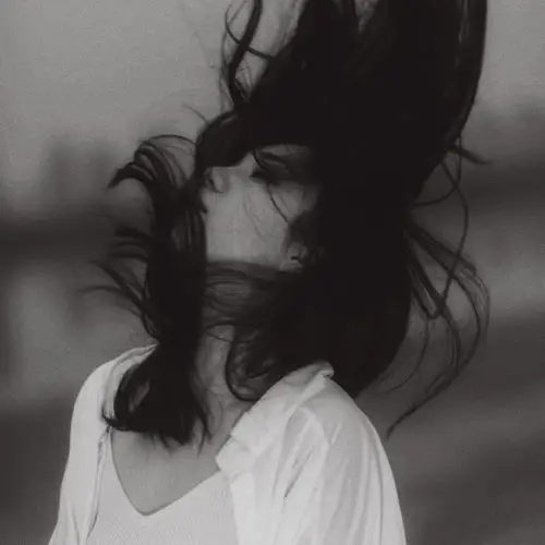 黑白女头/by拟黎