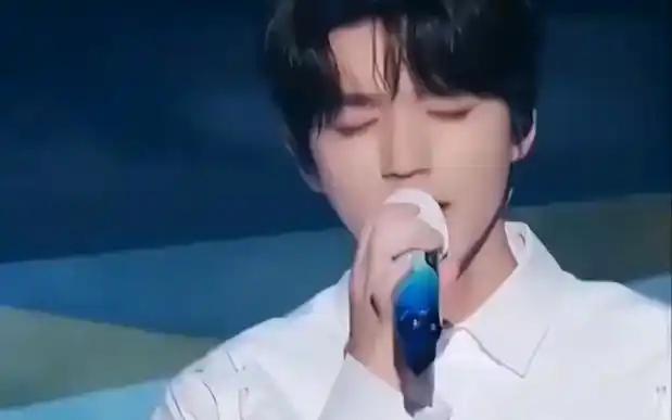 【王俊凯&if】没人能拒绝得了这个绝美的嗓音could you tell me