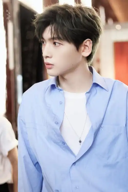 翟潇闻快乐嗨翻天