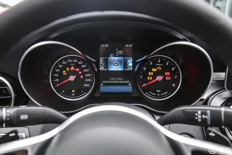【奔驰c级2019款c 260 l 运动轿车仪表盘汽车图片-汽车图片大全】