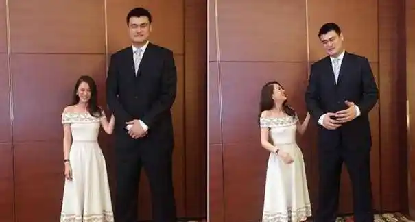 陈乔恩大笑,身高只到姚明腰部!_巨星_差距_肌肉