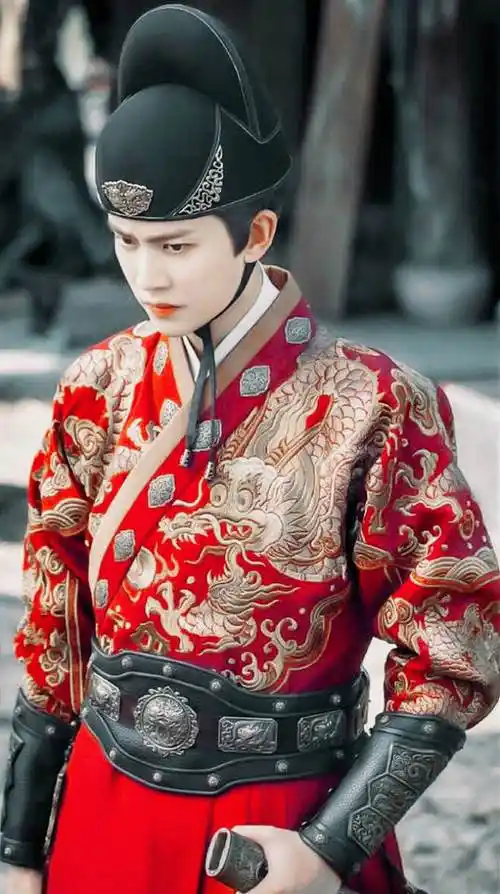 锦衣之下任嘉伦