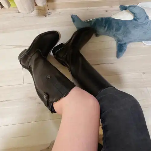 图三就是厚袜子 毛茸茸的 晚上睡觉穿jiojio不冷#百搭靴子分享  #日常