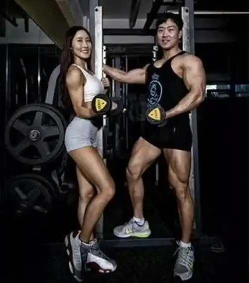 原创不同年龄男性健身最全建议好身材不用等超乎你的想象