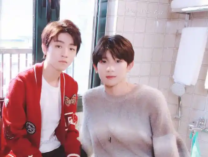 30天安利凯源#牛奶巧克力甜甜 甜甜的.【迟来的我】甜甜圈