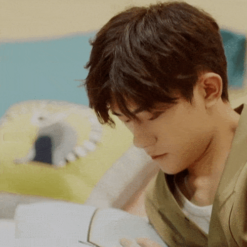 524_524gif 动态图 动图