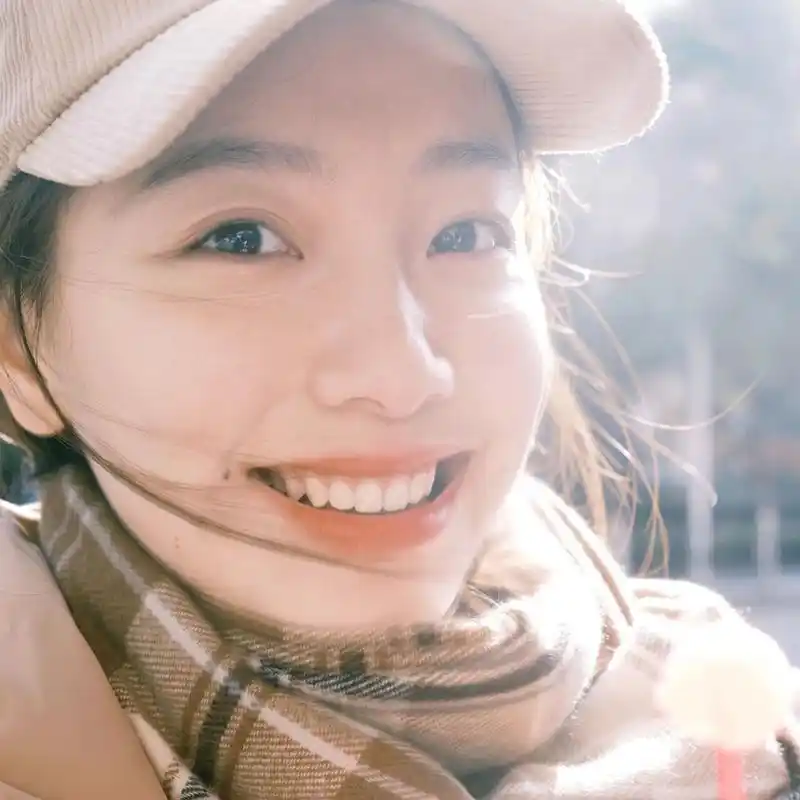 梨涡女孩|治愈系笑容 富士拍的,这次和小爽富士拍的比胶片好看