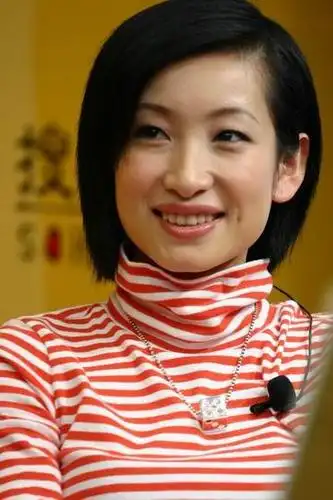 秦海璐做客搜狐:我已走出感情的阴影(组图)