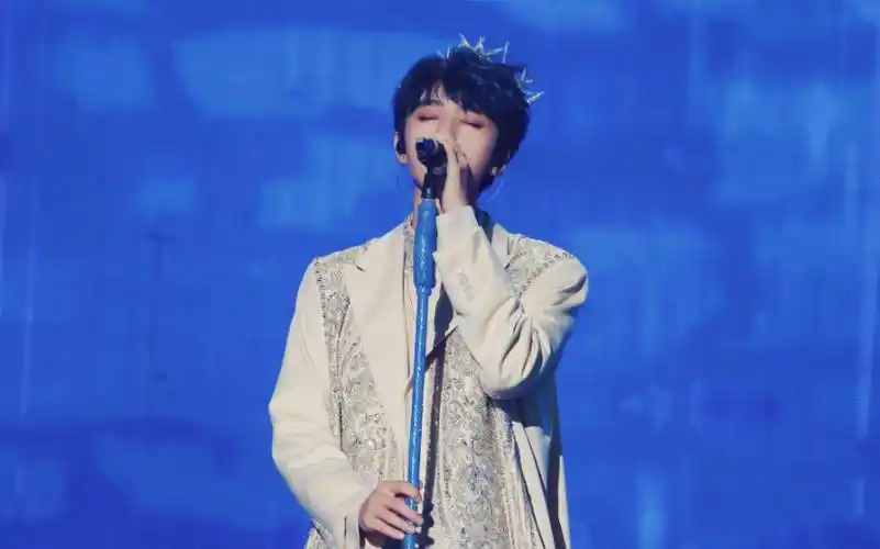 【王俊凯】【回望】山顶版 tfboys 十周年演唱会