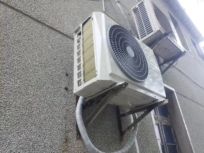 华凌大1匹冷暖空调质量如何多少钱跟美的一样的质量价格1399元