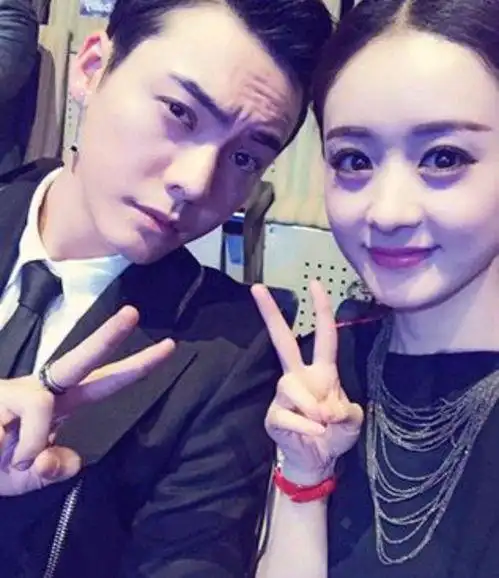 陈伟霆赵丽颖图片赵丽颖的男神是陈伟霆