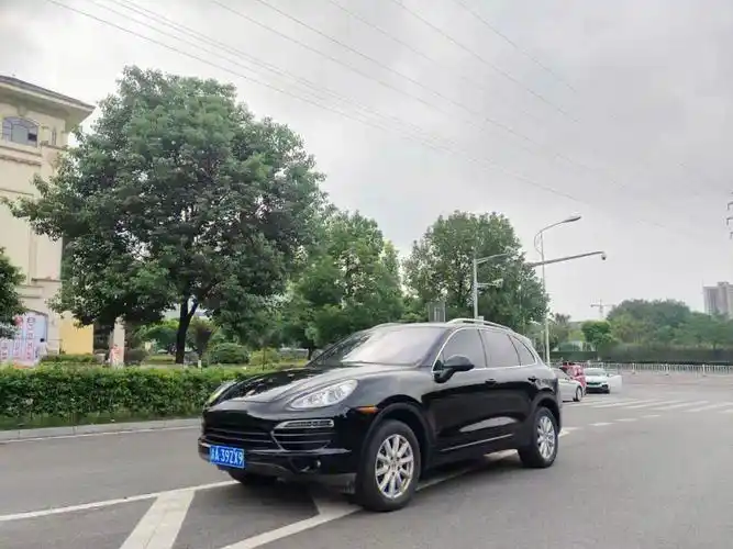 百万级豪车30多万提走不香