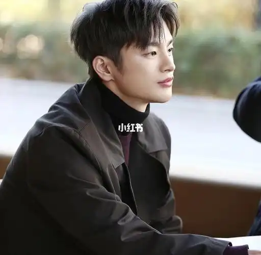 灭亡的侧脸好好看 侧排牙是尖尖的 有发现吗_侧脸_徐仁国_娱乐_明星