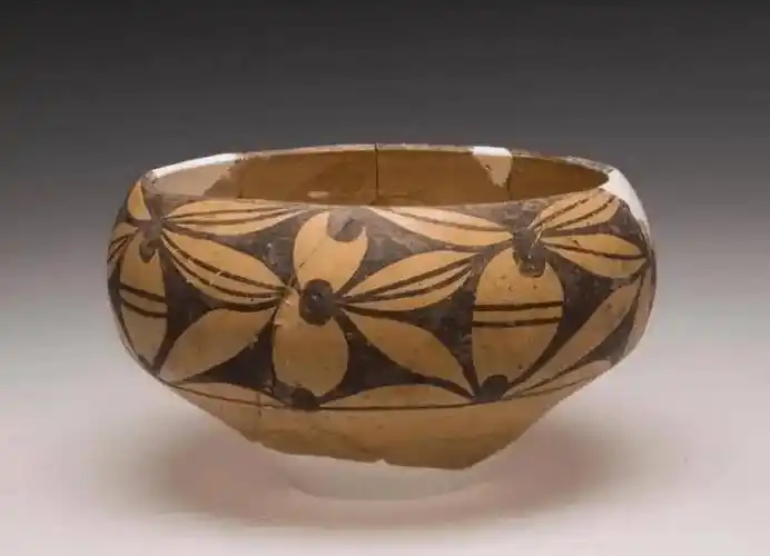 史前文明的"重瓣花朵"格局,作为庙底沟文化中心区域的豫晋陕交界一带