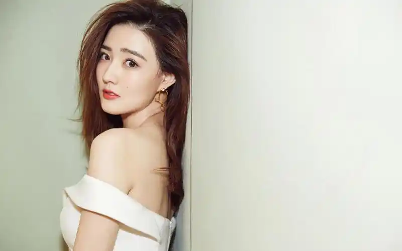 徐璐性感迷人写真图片桌面壁纸