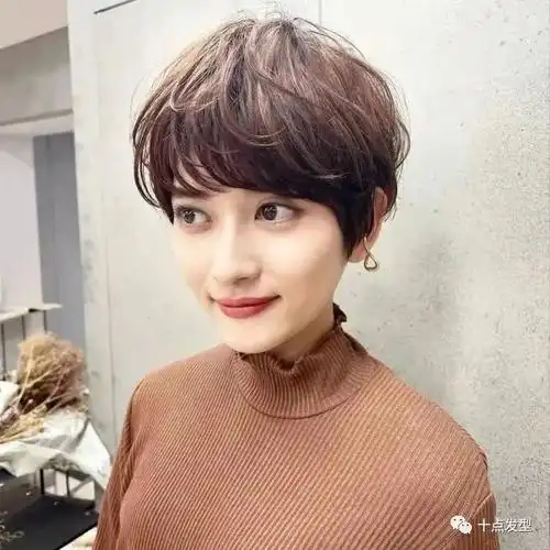 今年超流行的短发摩根纹理烫