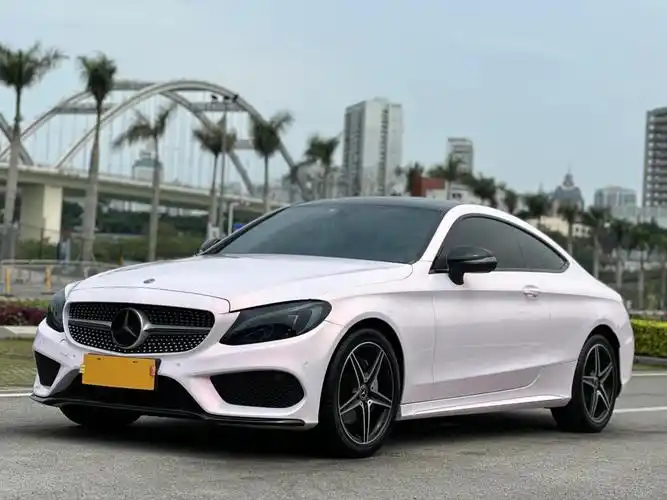 奔驰c级(进口) 2018款c200 轿跑车,2017年11月,8.