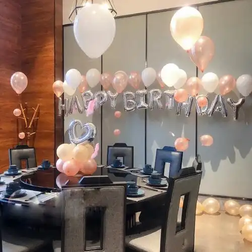 简单小预算生日趴宴会生日派对气球装扮惊喜酒店包厢上门布置