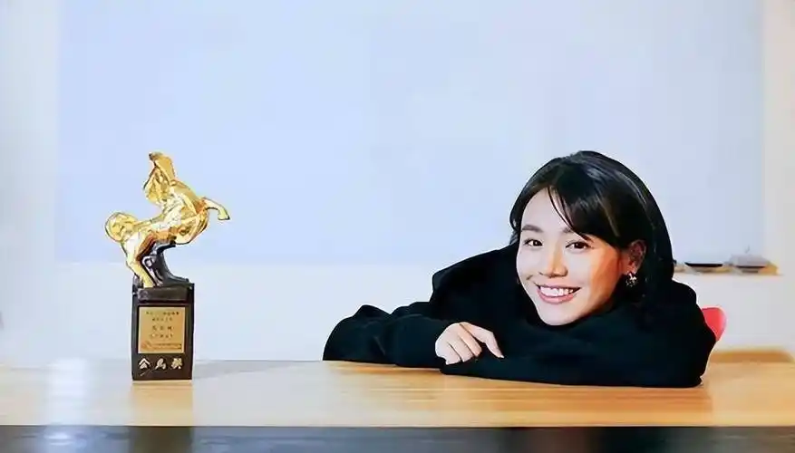 马思纯被疑好事将近?_欧豪_张曼乐_网友