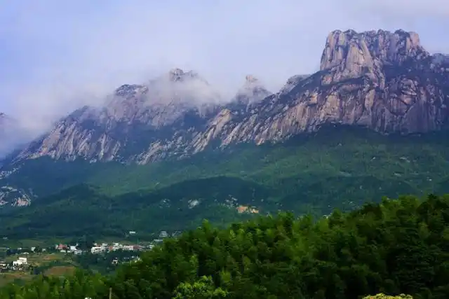 中国旅游景区大全之江西灵山风景名胜区