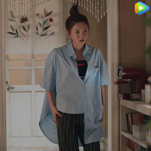 恋爱先生罗玥江疏影同款中长款浅蓝bf风宽松不对称纯棉衬衫女上衣