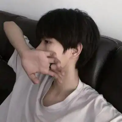 帅到炸裂的超酷高冷范帅气男生头像氛围感稳重又成熟的高级男头