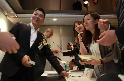 映客今日赴港路演,奉佑生:人是孤独的,直播能解决陪伴