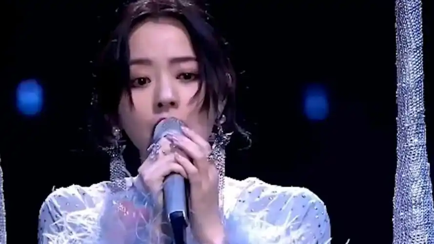 徐千雅的歌曲《我在景德镇等你》的各个翻唱版本