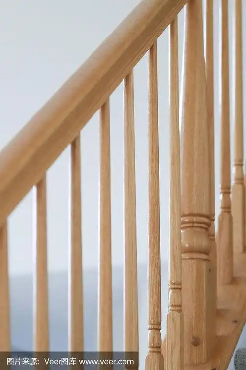 楼梯扶手的特写镜头.