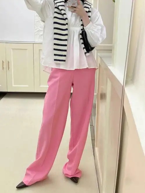 粉色裤子值得拥有