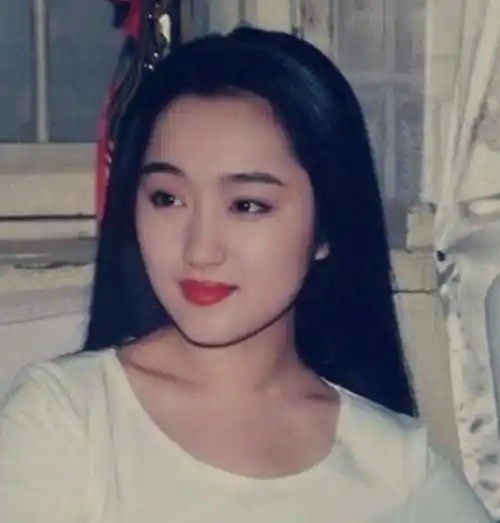 杨钰莹年轻时有多美?