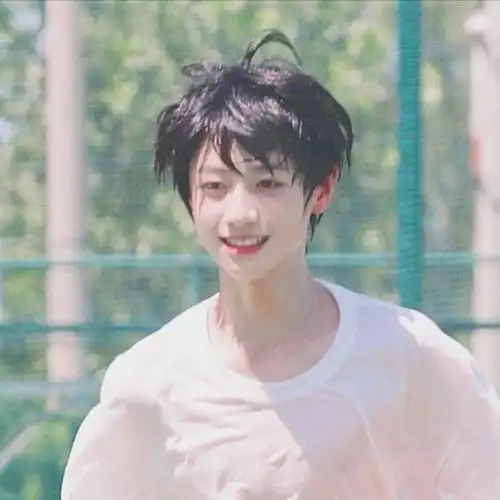 朱志鑫今天开始叫你朱笑笑