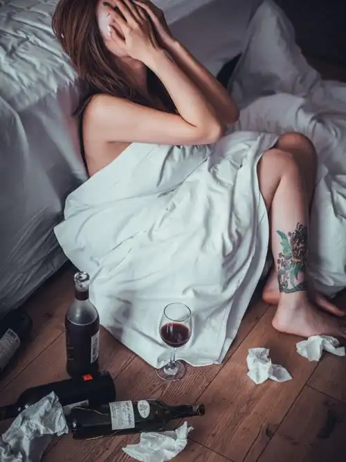 伤感色调美女壁纸一组