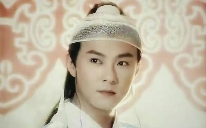 盘点最帅的老一辈古装美男与当下古装美男,这8位当之无愧_肖战_龚俊