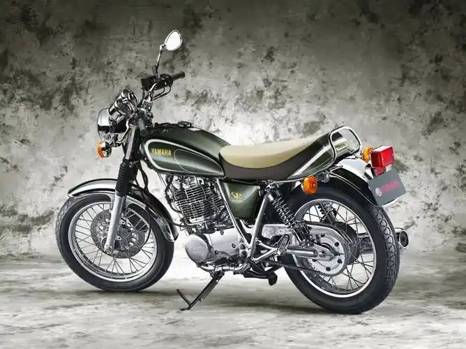 泰国yamaha展示2021sr400