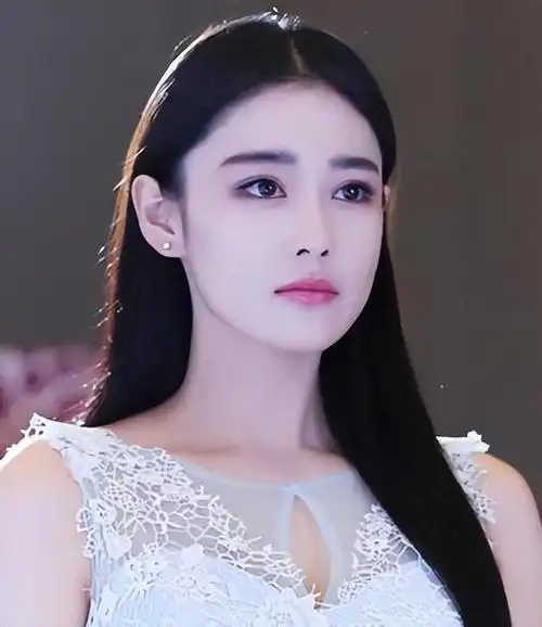 纪实张馨予被李晨抛弃后嫁给军人丈夫口碑逆转做最美军嫂