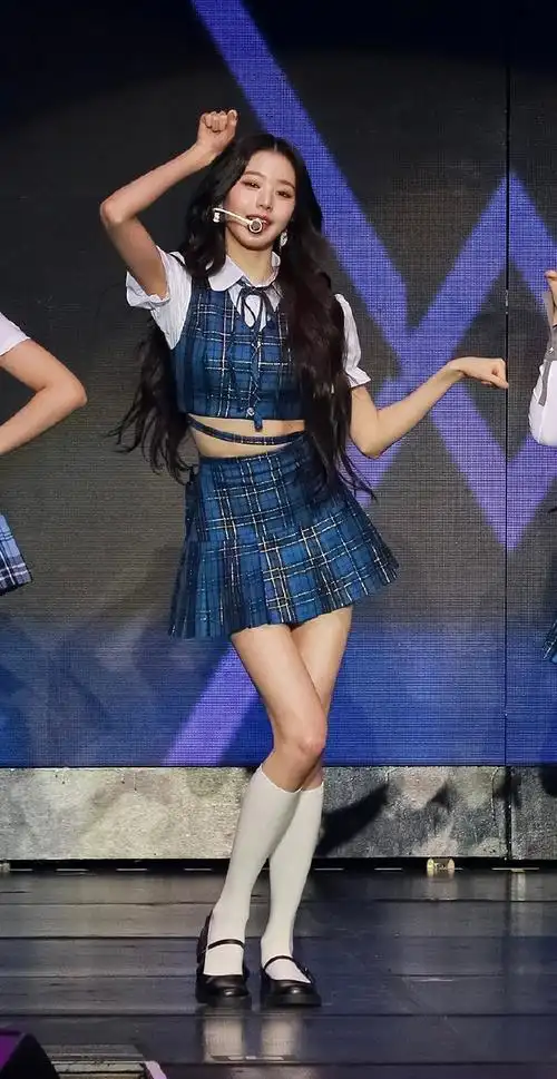 baby#230617  马尼拉fancon团体舞台照单人cut点击欣赏神迹!