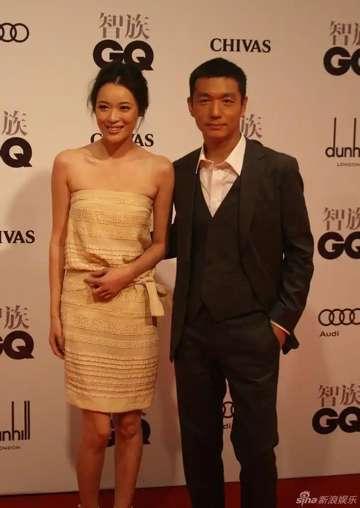 组图:《gq》庆典 型男邢佳栋携娇俏蒙亭宜亮相_高清图集_新浪网