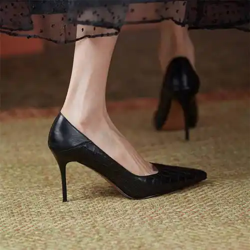 女士细高跟皮鞋2022夏季新款高跟鞋细跟羊皮性感蛇皮纹法式经典浅口