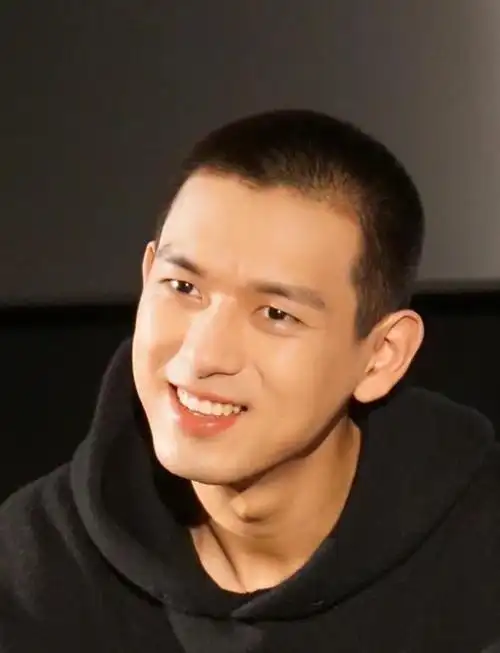 都说寸头是检验男星颜值的唯一标准,当娱乐圈的明星们剪了寸头后,会是