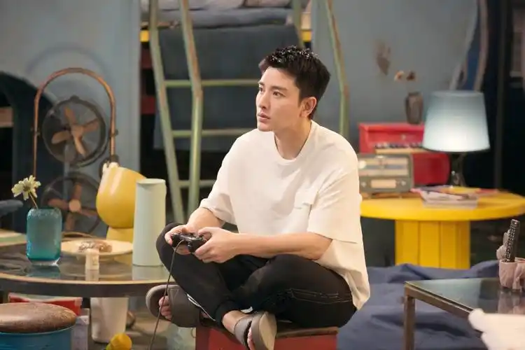 《创想季》:贾乃亮挑战创业题材剧,剧情被吐槽,人设是硬伤_腾讯新闻