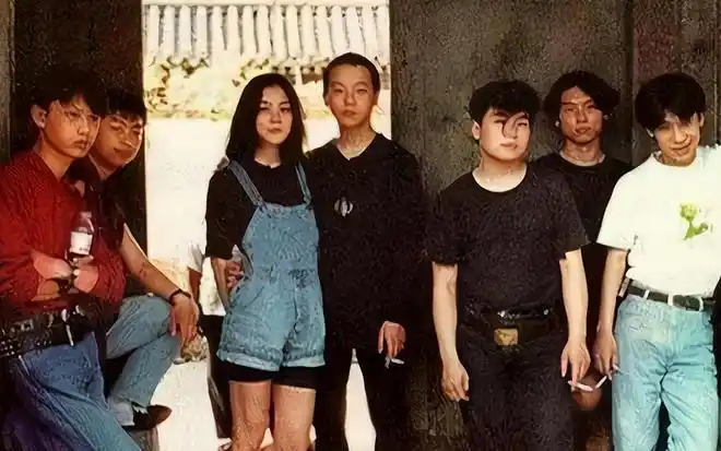 窦唯:两婚两离后,愧对两个女儿,余生不会再辜负粉丝妻子|王菲|姜昕